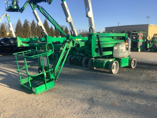 2014 Genie Z-40/23N RJ 2WD Electric Articulating Boom Lift