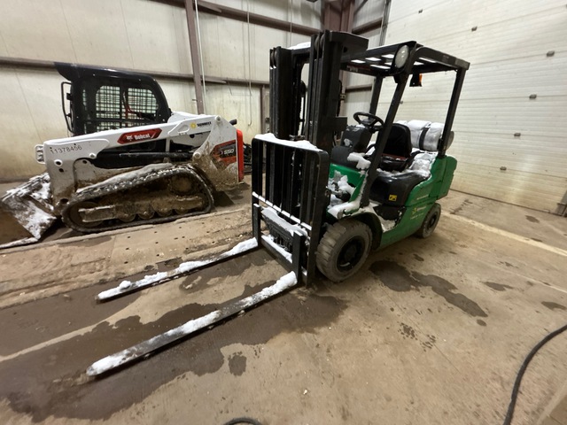 2018 Mitsubishi FG25N 4600 lb Pneumatic Tire Forklift