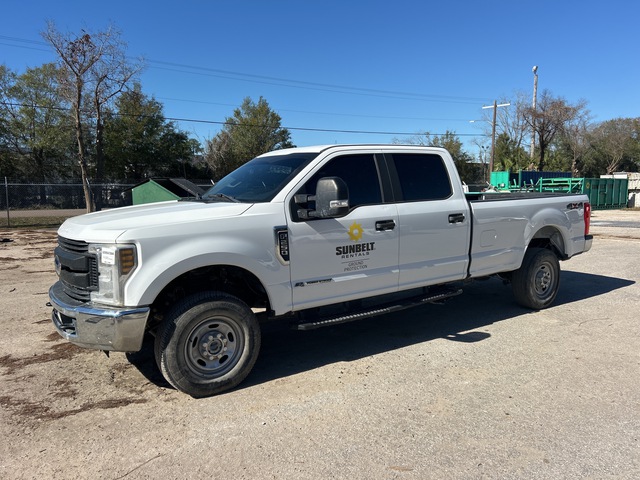 2019 Ford F-250 XL 4x4 Crew Cab Pickup