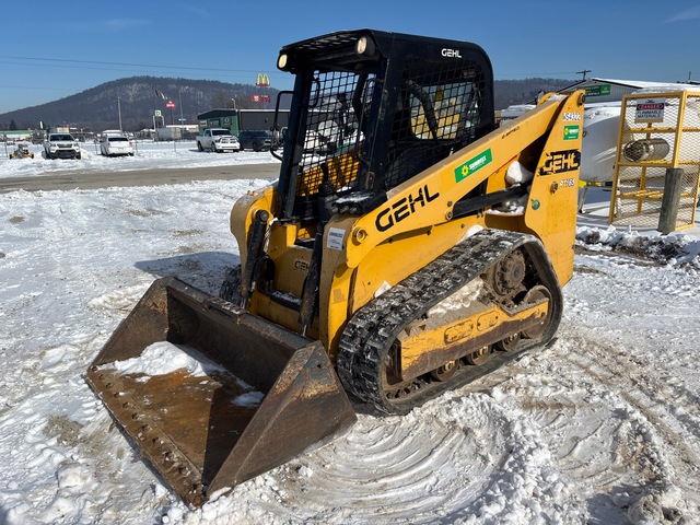 2021 Gehl RT165 Compact Track Loader