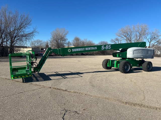2015 Genie S-85 4WD Diesel Telescopic Boom Lift