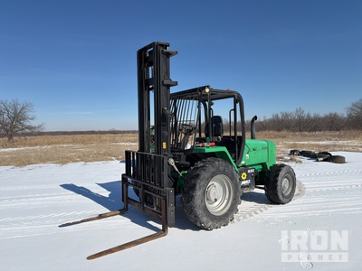 2016 JCB 930 6000 lb 4x4 Rough Terrain Forklift