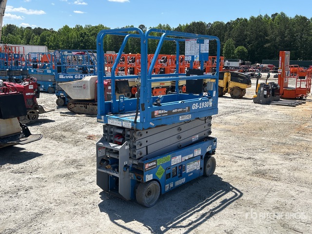 2019 Genie GS-1930 Electric Scissor Lift