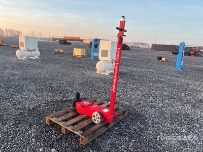 AY80 Pneumatic Jack (Unused)