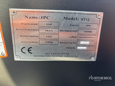 JPC HT12 を見 Mini Excavator (Unused)