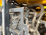Crane Superstructure Hydraulics with Valves