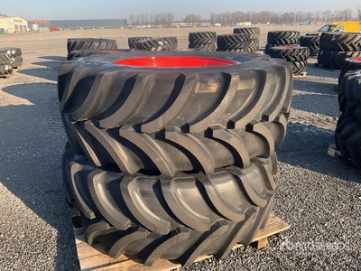 Quantity of (2) Vredestein 710/70R42 TL173D TRAXIONXXL M Wheels