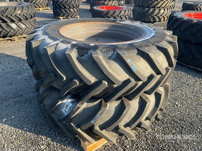 Quantity of (2) Mitas 20.8R42 156A8 / 153B RD-20 Räder