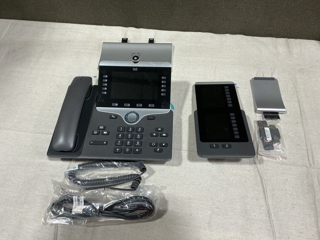 (33) UC Phones & (8) Expansion Modules