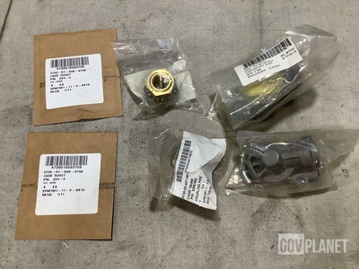 (50) Hose Tees, (75) Pipe Couplings & (95) Quick Disconnect Coupling Halves