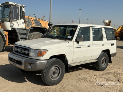 2016 Toyota Land Cruiser LX 76L 4x4 SUV