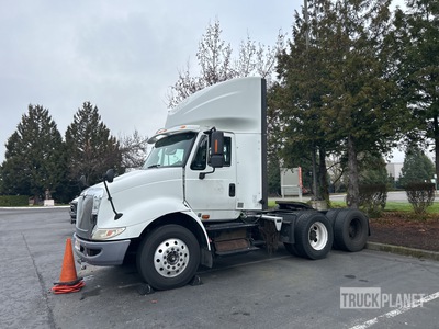 2013 International 8600 6x4 トラックトラクター（T/A）