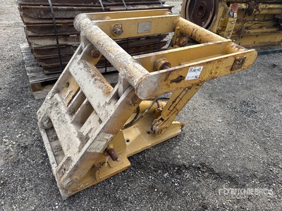 34.5 in Quick Coupler - Fits Cat