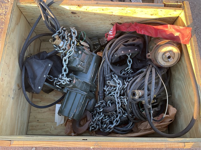 (2) D & D Machinery 7548685-10 Air Hoist Assemblies