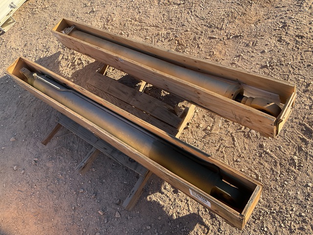 (2) Oshkosh 1860860 Actuator Cylinder Assemblies