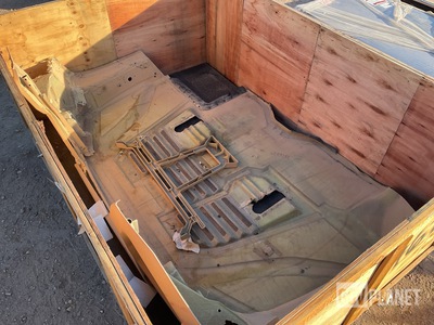 Oshkosh 12610562 Engine Compartment Hood