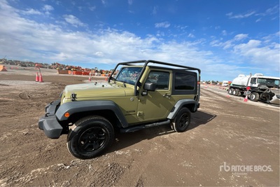 2013 Jeep Wrangler Sport 4WD SUV