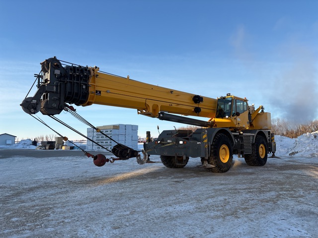 2010 Grove RT890E 90 ton 4x4x4 Rough Terrain Crane
