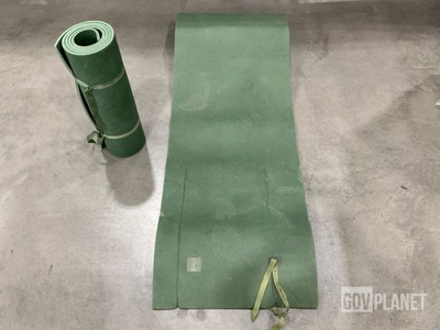(80) Sleeping Mats