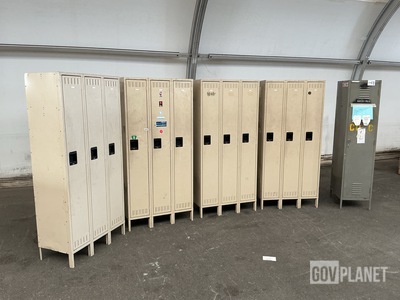 (10) Assorted Lockers