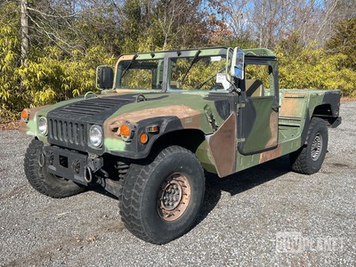 1996 AM General M1097A2 HMMWV 2 Door w/Truck Body