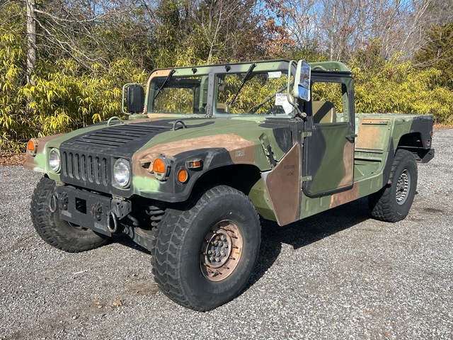 1996 AM General M1097A2 HMMWV 2 Door w/Truck Body