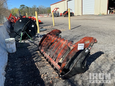 Armstrong BGR MINI-SKID 60 in Ag Tractor Grapple Accesorios de barrido