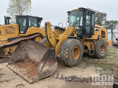 2018 Cat 926M Pala gommata