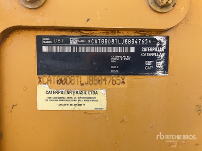 2014 Cat D8T Tractor sobre Orugas / Equipo con Kit de refacciones adicional observar listado Crawler Dozer