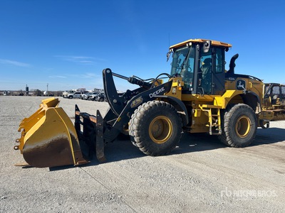 2020 John Deere 624L Wheel Loader