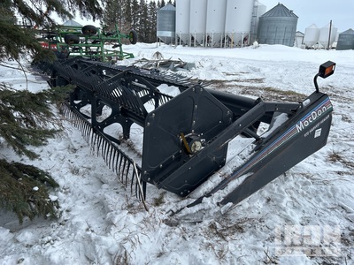 2001 MacDon 972 30 ft Draper رأس الحصادة المجمعة