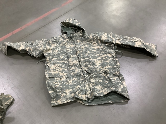 (28) Cold Weather Parkas