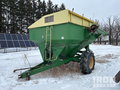 John Deere S/A Grain Cart