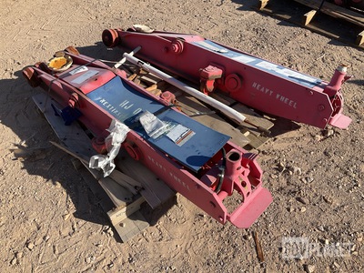 (2) 20-Ton Hydraulic Service Jacks