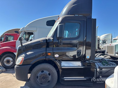 2018 Freightliner Cascadia 113 4x2 S/A Day Cab Truck Tractor (Inoperable)