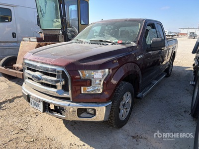 Ford F-150 XLT 4x2 Extended Cab Pickup