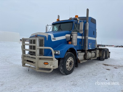 2007 Kenworth T800 6x4 T/A Sleeper Truck Tractor