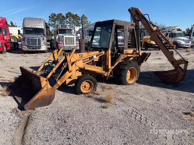 1975 Case 580B 4x2 Retroexcavadora (Inoperable)