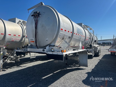 2011 Polar Tank 8400 gal T/A Tanker Trailer