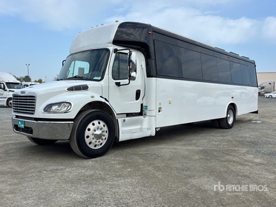 2014 Freightliner M2 106 Motor Home