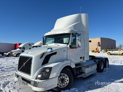2015 Volvo VNL CNG 6x4 T/A Day Cab Truck Tractor