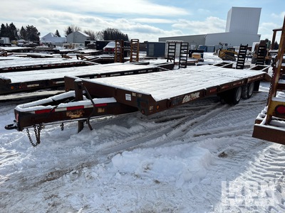 2000 Contrail C-24 28 ft T/A Equipment Trailer