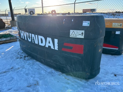 Hyundai 110 in Excavator Counterweight