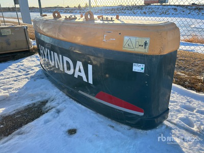 Hyundai 110 in Excavator Counterweight