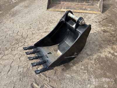 2023 Cat 4D 24PO BU 24 in Digging Excavator Bucket