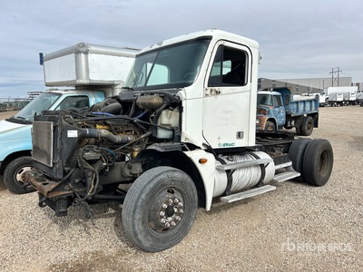 2006 Freightliner Columbia 120 4x2 Cabina per trattore stradale 2 assi (Inoperable)
