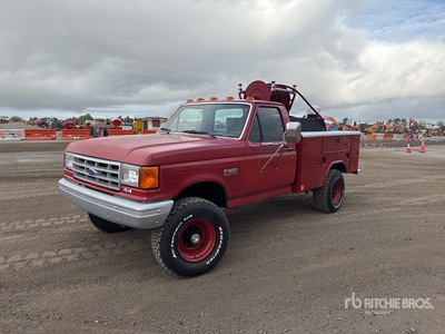 1989 Ford F-350 4x4 Fire Truck