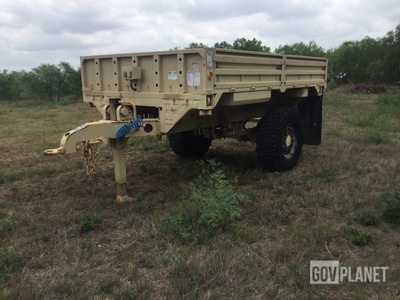 2004 Stewart & Stevenson M1082 LMTV Cargo Trailer
