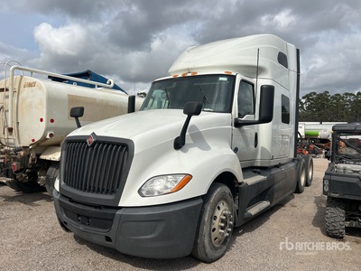 2020 International LT625 6x4 T/A Sleeper Truck Tractor
