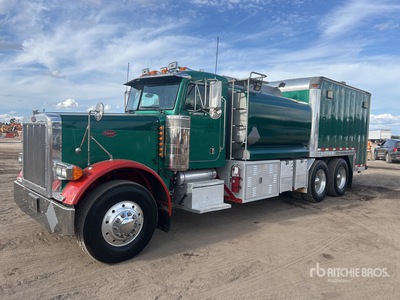2001 Peterbilt 379 2000 gal 6x4 Fuel and Lube Truck